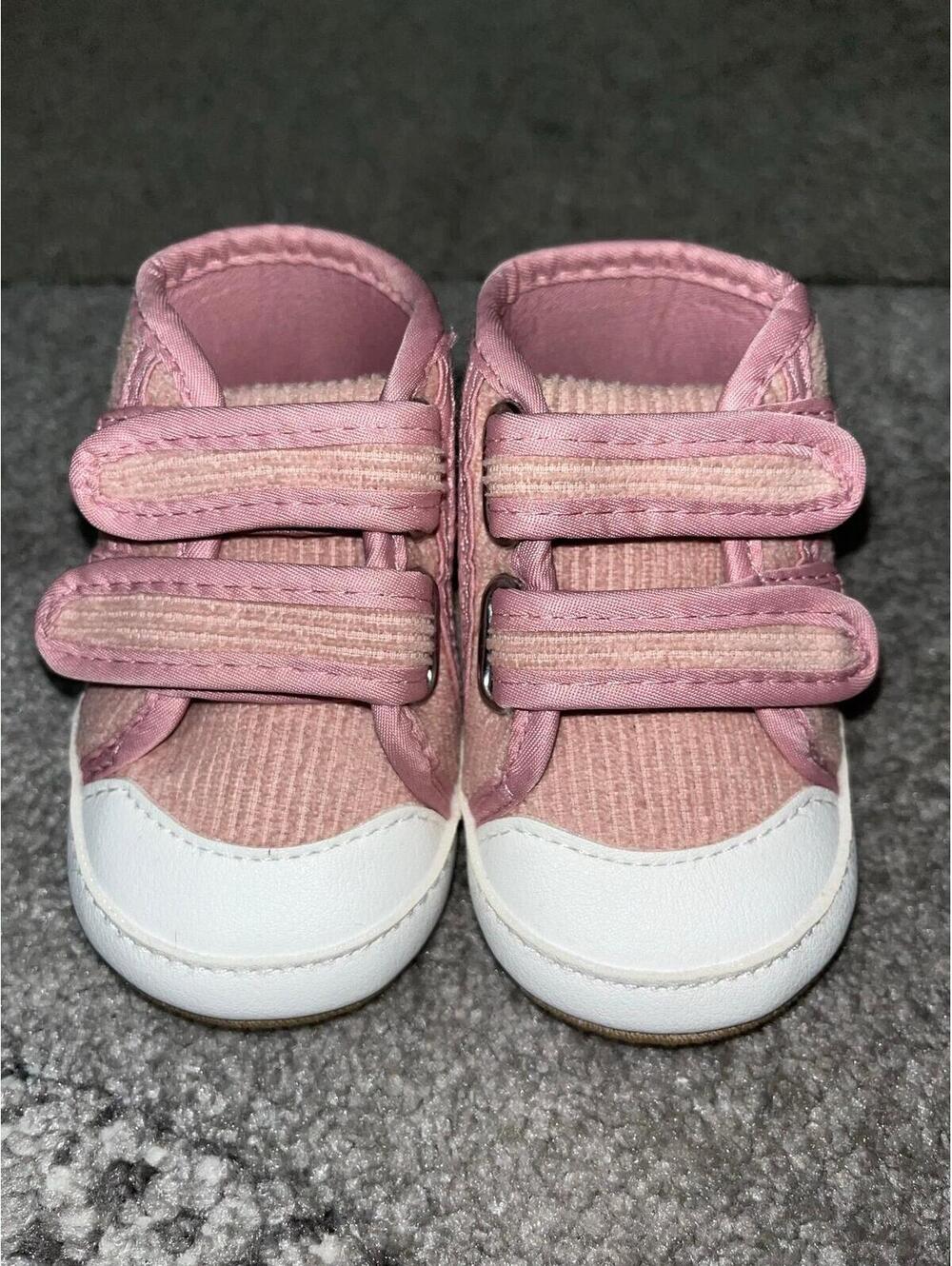 Baby Pink Sneakers 0-3M Velcro Soft Sole Shoes
